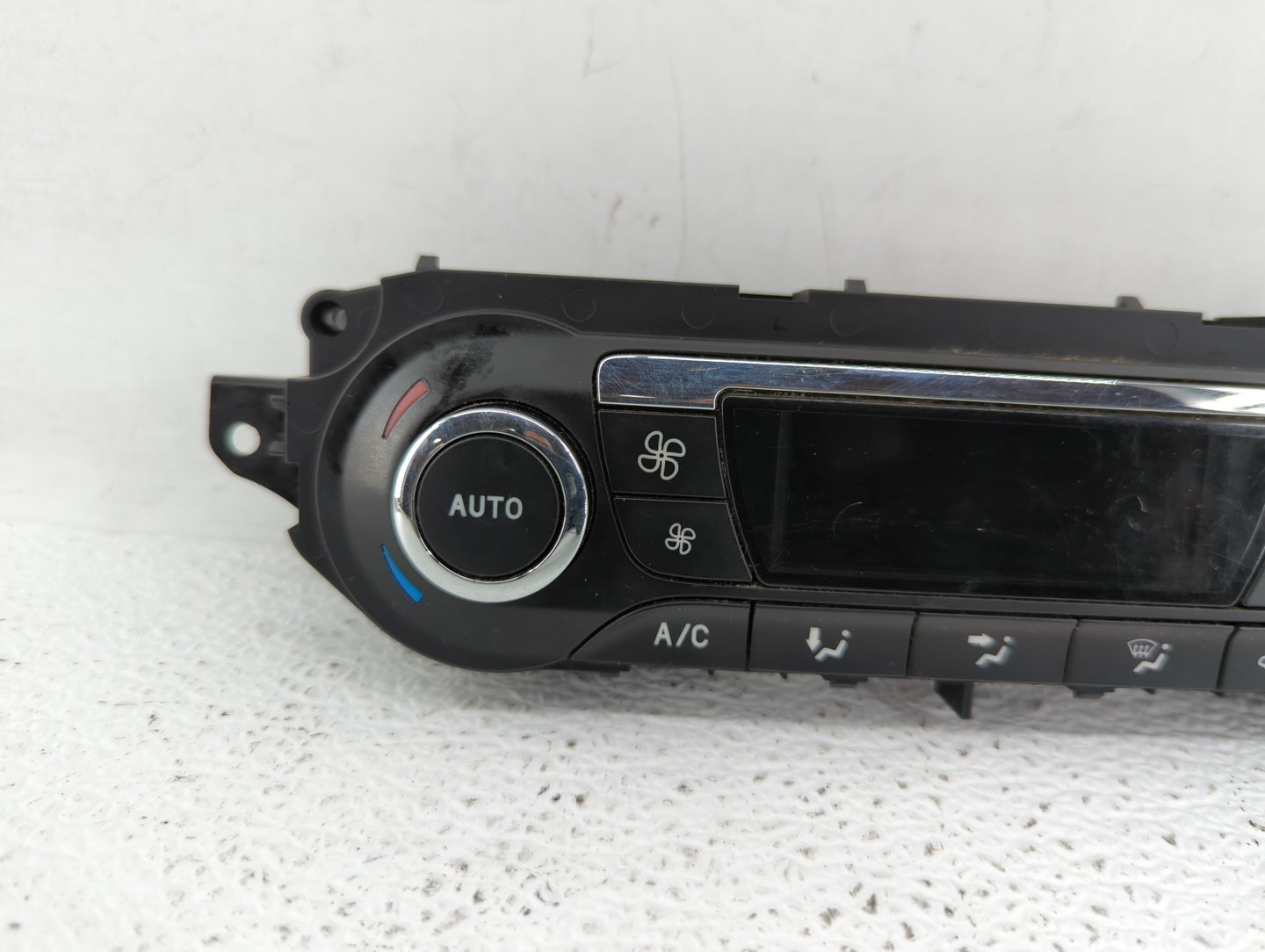 2013 Ford Escape Climate Control Module Temperature AC/Heater Replacement P/N:CJ5T-18C612-BA CJ5T-18C612-AE Fits OEM Used Au