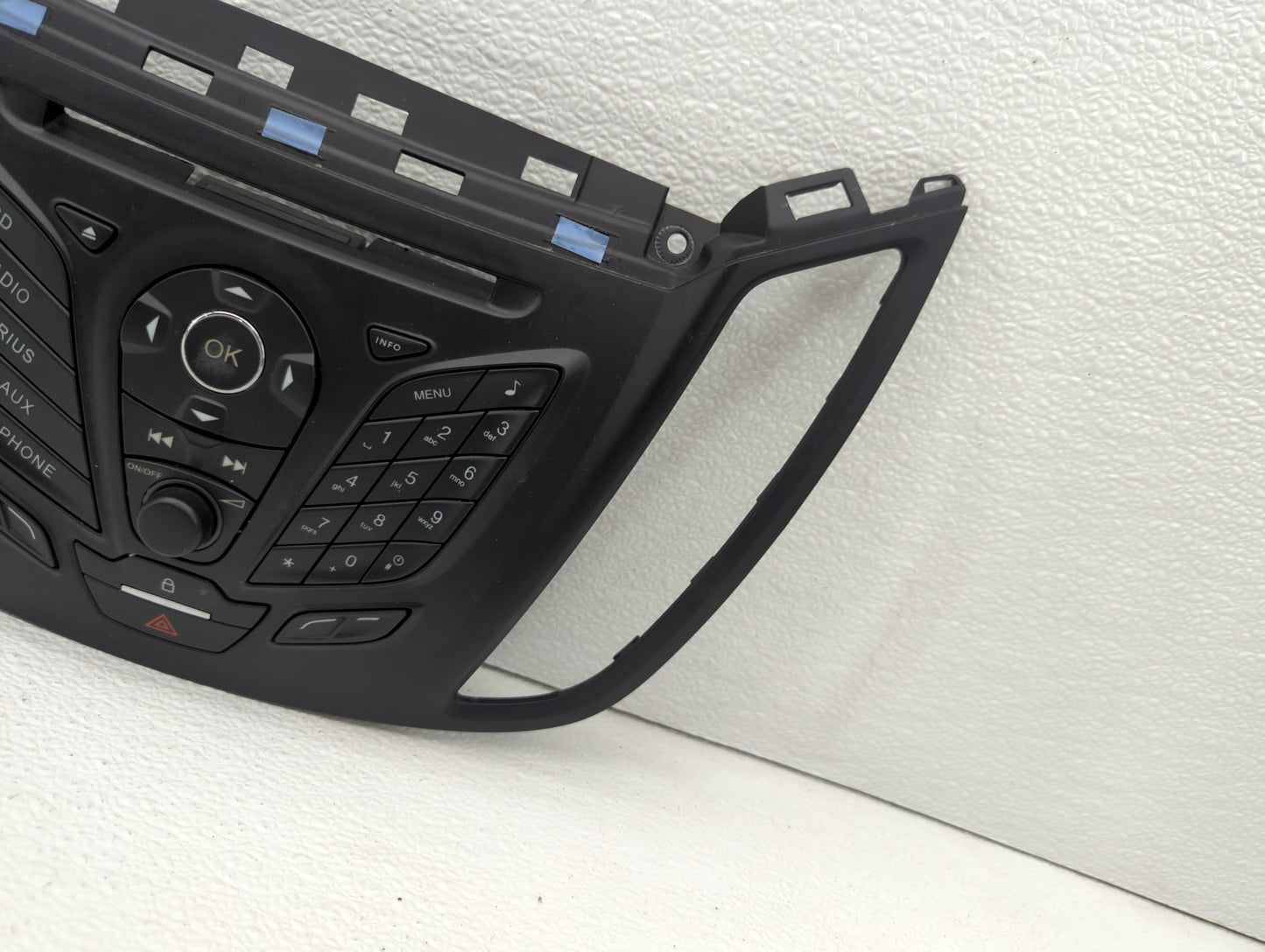 2013-2013 Ford Escape Radio Control Panel - Oemusedautoparts1.com