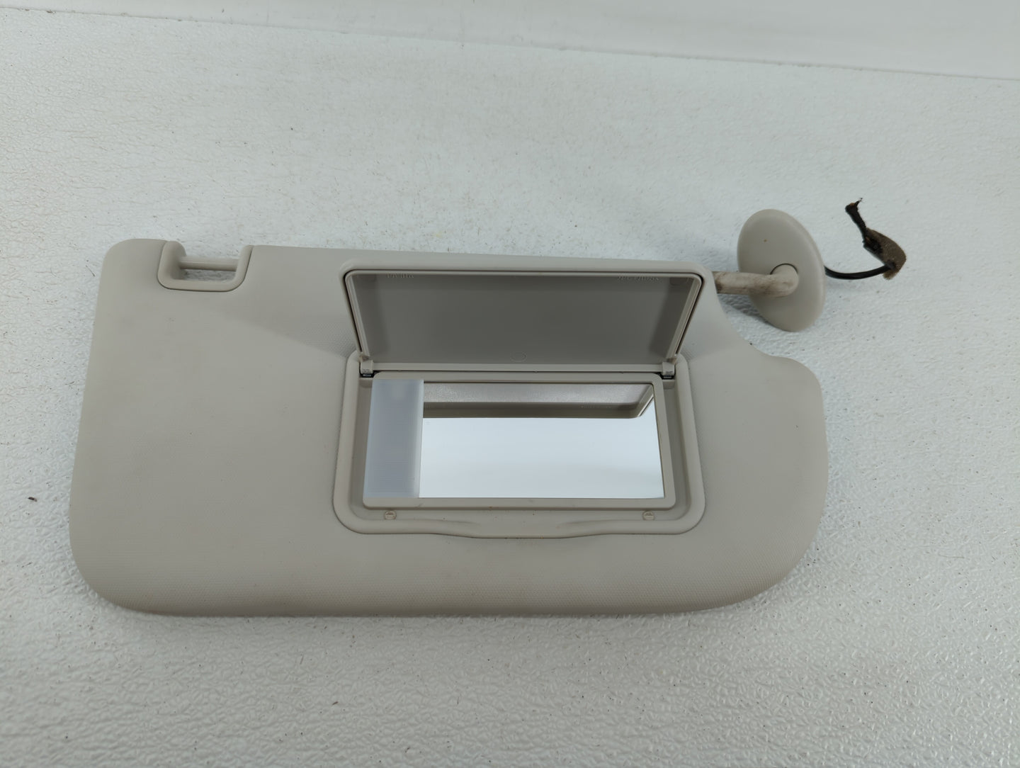 2013-2019 Ford Escape Sun Visor Shade Replacement Passenger Right Mirror Fits Fits 2013 2014 2015 2016 2017 2018 2019 OEM Us