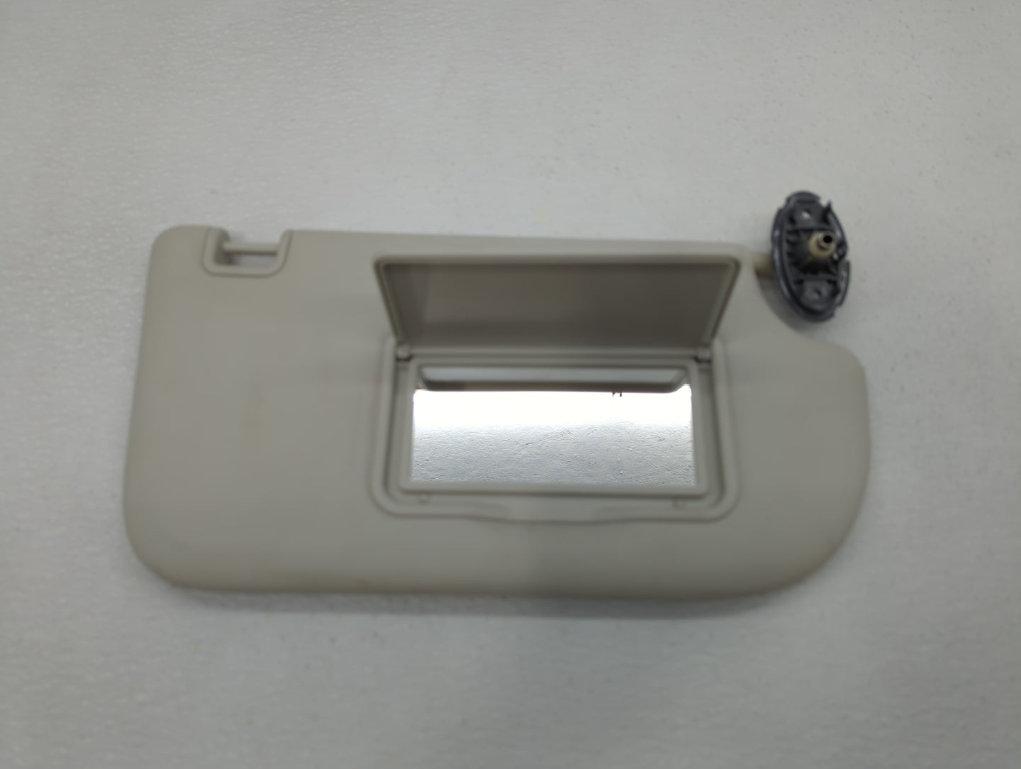 2013-2019 Ford Escape Sun Visor Shade Replacement Passenger Right Mirror Fits Fits 2013 2014 2015 2016 2017 2018 2019 OEM Us
