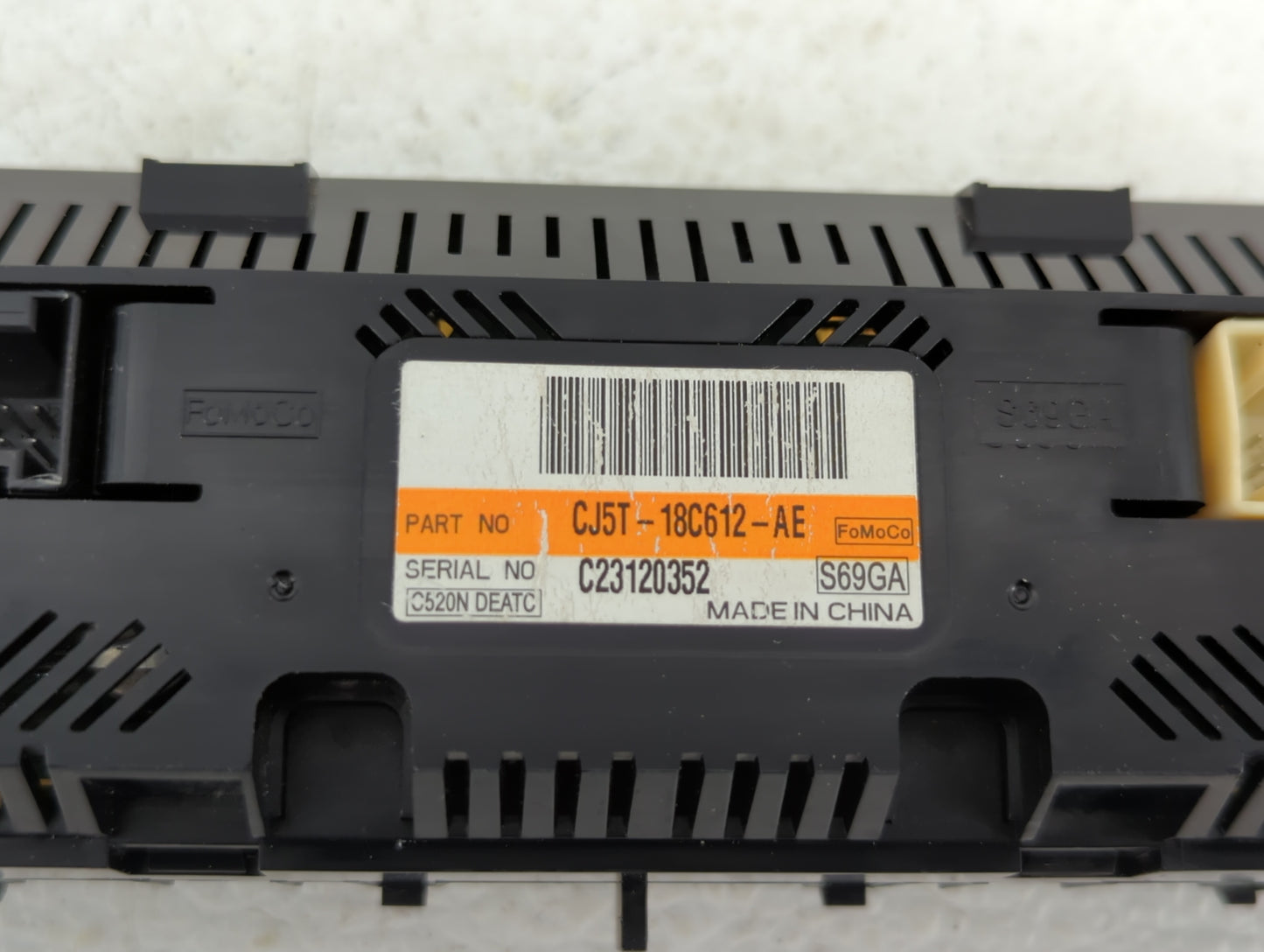 2013 Ford Escape Climate Control Module Temperature AC/Heater Replacement P/N:CJ5T-18C612-BA CJ5T-18C612-AE Fits OEM Used Au