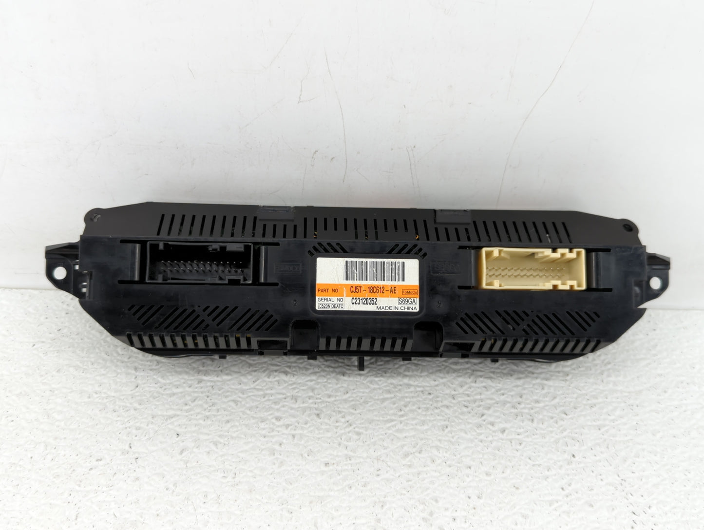 2013 Ford Escape Climate Control Module Temperature AC/Heater Replacement P/N:CJ5T-18C612-BA CJ5T-18C612-AE Fits OEM Used Au