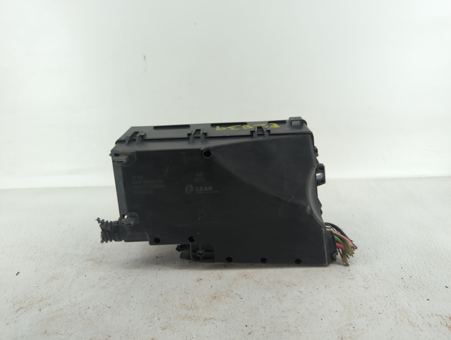 2013-2016 Ford Escape Fusebox Fuse Box Panel Relay Module P/N:AV6T-14A142-AB AV6T-14A067-AD Fits Fits 2013 2014 2015 2016 OE