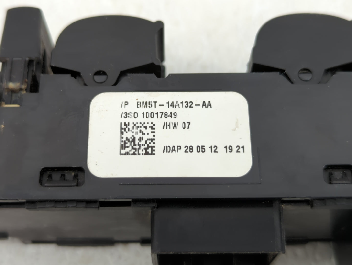 2013-2019 Ford Escape Master Power Window Switch Replacement Driver Side Left P/N:BM5T-14A132-AA BM5T-14A132-AB Fits OEM Use