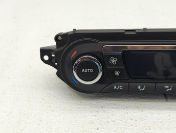 2013 Ford Escape Climate Control Module Temperature AC/Heater Replacement P/N:CJ5T-18C612-BA CJ5T-18C612-AE Fits OEM Used Auto Parts