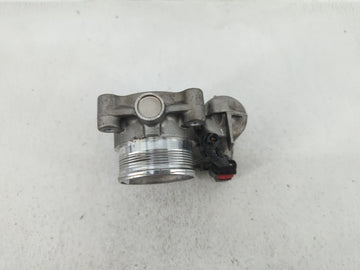 2013-2016 Ford Escape Throttle Body P/N:DS7E-9F991-BB CM5E-9F991-AD, CM5E-9F991-AC Fits Fits 2012 2013 2014 2015 2016 2017 OEM Used Auto Parts