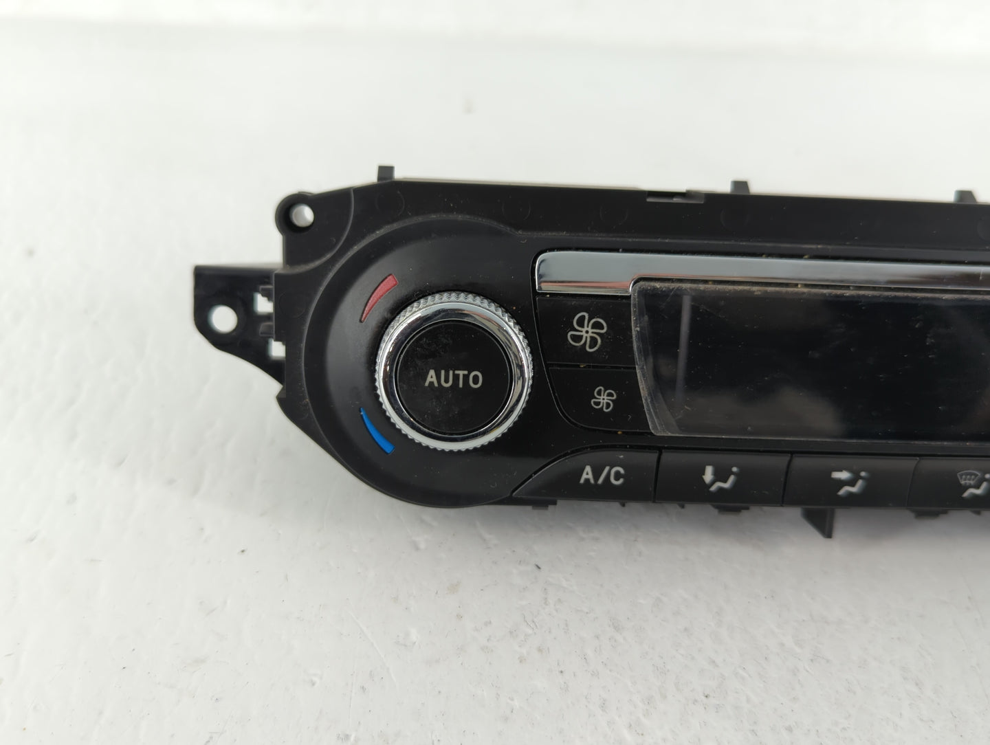 2013-2015 Ford Escape Climate Control Module Temperature AC/Heater Replacement P/N:CJ5T-18C612-AE CJ5T-18C612-BC Fits OEM Us