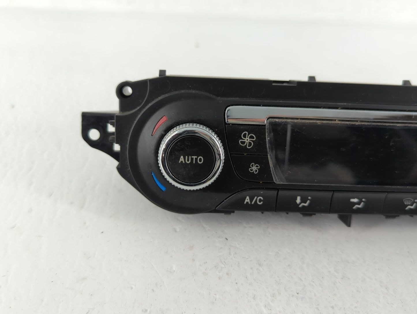 2013-2015 Ford Escape Climate Control Module Temperature AC/Heater Replacement P/N:CJ5T-18C612-AE CJ5T-18C612-BC Fits OEM Us