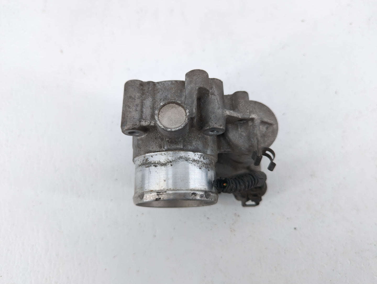 2013-2016 Ford Escape Throttle Body P/N:7S7G-9F991-CA Fits Fits 2013 2014 2015 2016 2017 2018 2019 OEM Used Auto Parts - Oem