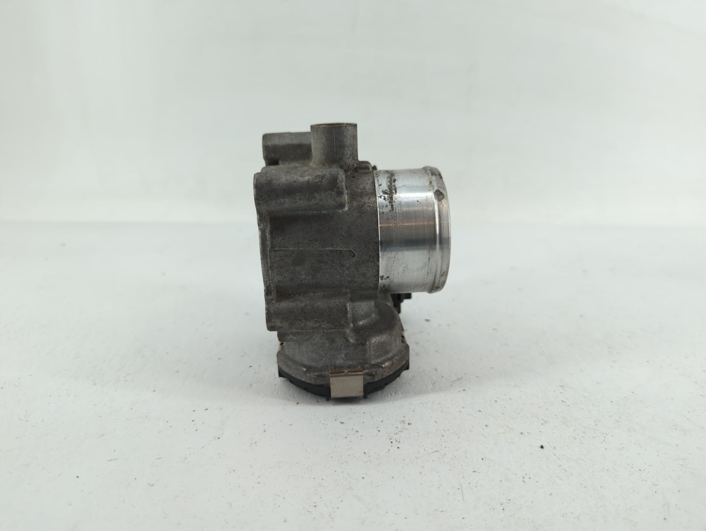 2013-2016 Ford Escape Throttle Body P/N:7S7G-9F991-CA Fits Fits 2013 2014 2015 2016 2017 2018 2019 OEM Used Auto Parts - Oem