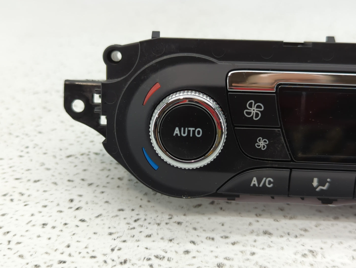 2013 Ford Escape Climate Control Module Temperature AC/Heater Replacement P/N:CJ5T-18C612-BA Fits OEM Used Auto Parts - Oemu