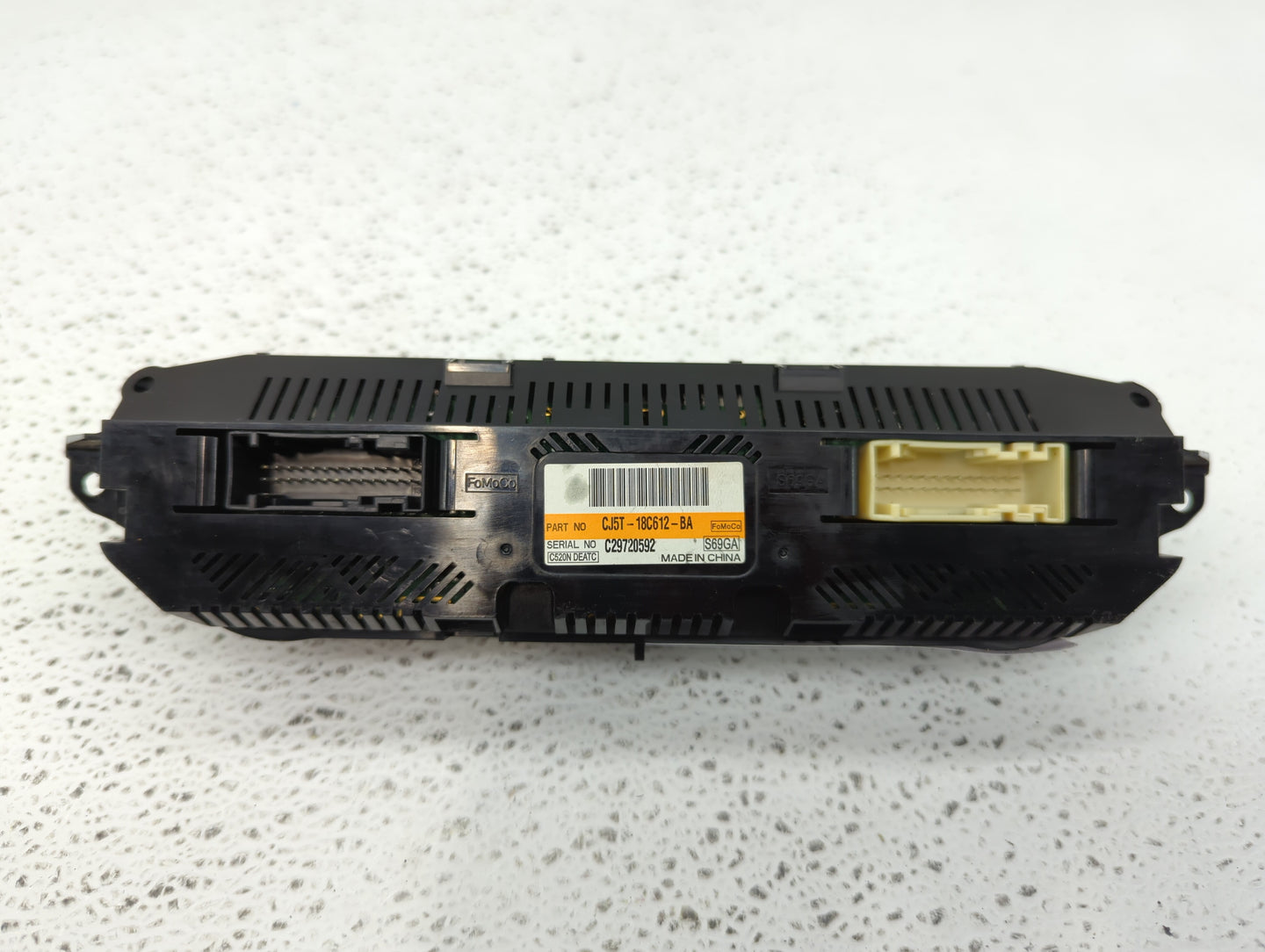 2013 Ford Escape Climate Control Module Temperature AC/Heater Replacement P/N:CJ5T-18C612-BA Fits OEM Used Auto Parts - Oemu