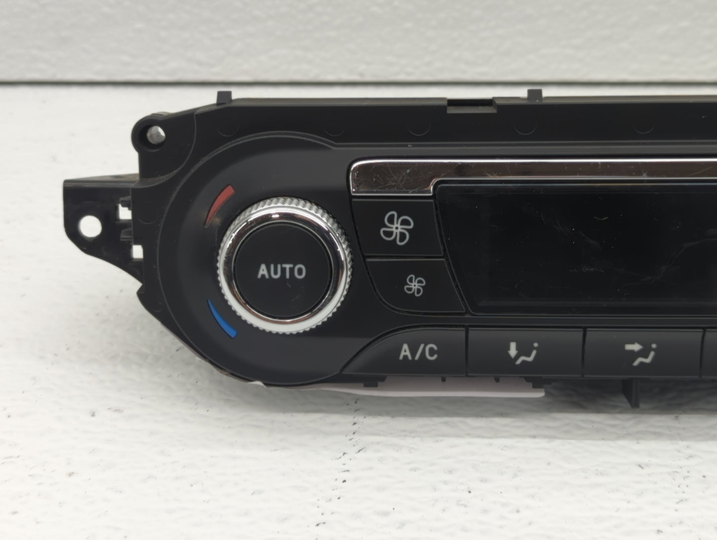 2013 Ford Escape Climate Control Module Temperature AC/Heater Replacement P/N:CJ5T-18C612-BA CJ5T-18C612-AE Fits OEM Used Au