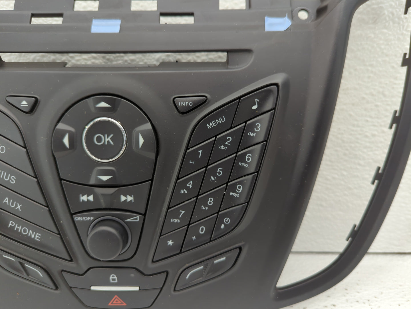 2013-2013 Ford Escape Radio Control Panel - Oemusedautoparts1.com