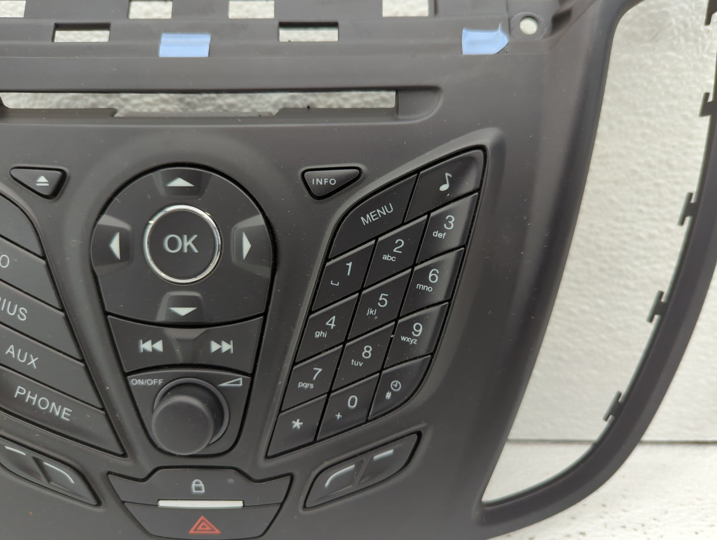 2013-2013 Ford Escape Radio Control Panel - Oemusedautoparts1.com