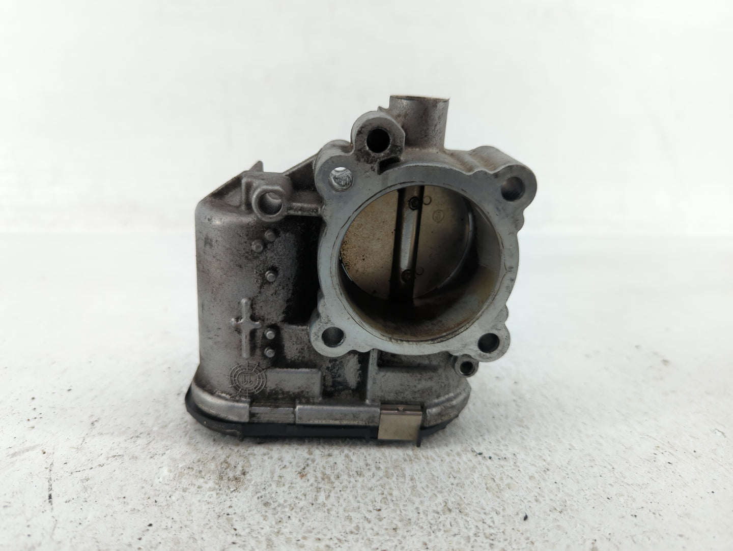 2013-2016 Ford Escape Throttle Body P/N:7S7G-9F991-CA Fits Fits 2013 2014 2015 2016 2017 2018 2019 OEM Used Auto Parts - Oem