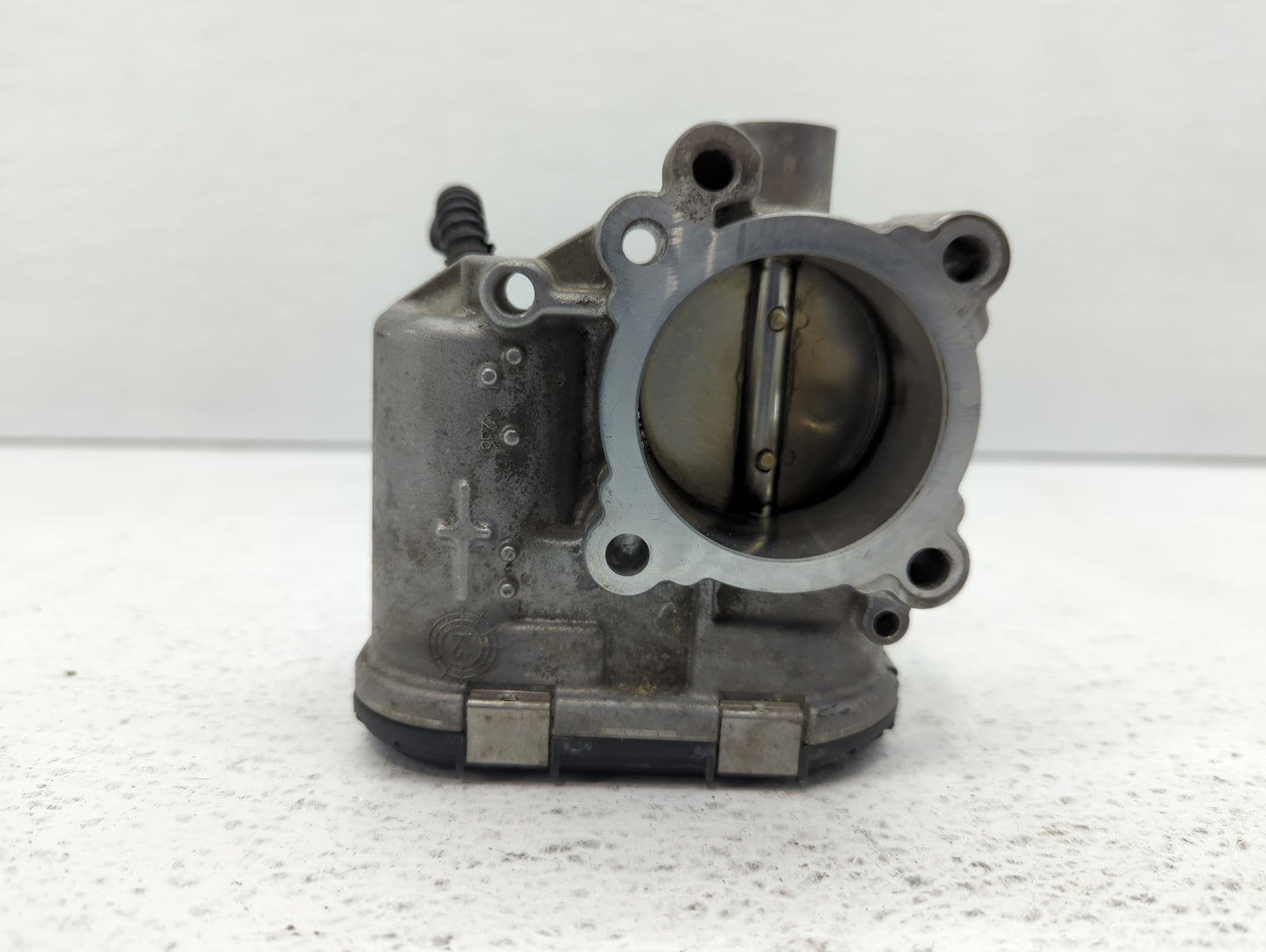 2013-2016 Ford Escape Throttle Body P/N:7S7G-9F991-CA Fits Fits 2013 2014 2015 2016 2017 2018 2019 OEM Used Auto Parts - Oem