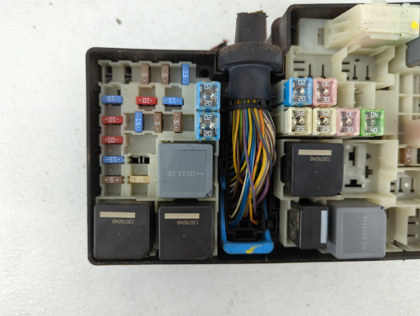 2013-2016 Ford Escape Fusebox Fuse Box Panel Relay Module P/N:AV6T-14A067-AC AV6T-14A067-AB Fits Fits 2013 2014 2015 2016 OE