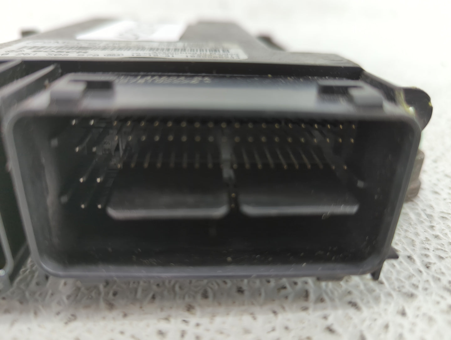 2013 Ford Escape PCM Engine Control Computer ECU ECM PCU OEM P/N:CV6A-12B684-CA DJ5A-12A650-AK, DJ5A-12A650-AAC Fits OEM Use