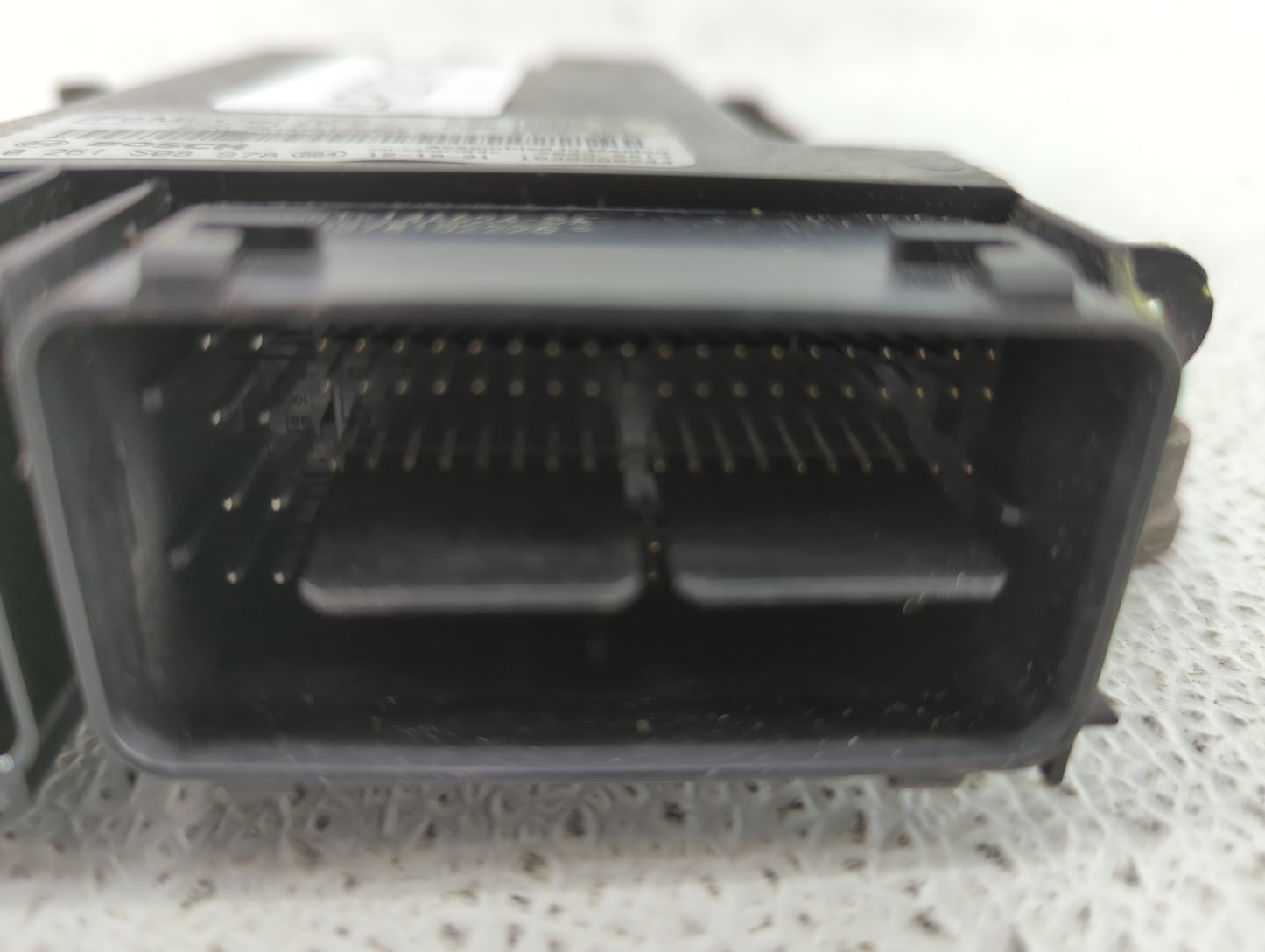 2013 Ford Escape PCM Engine Control Computer ECU ECM PCU OEM P/N:CV6A-12B684-CA DJ5A-12A650-AK, DJ5A-12A650-AAC Fits OEM Use