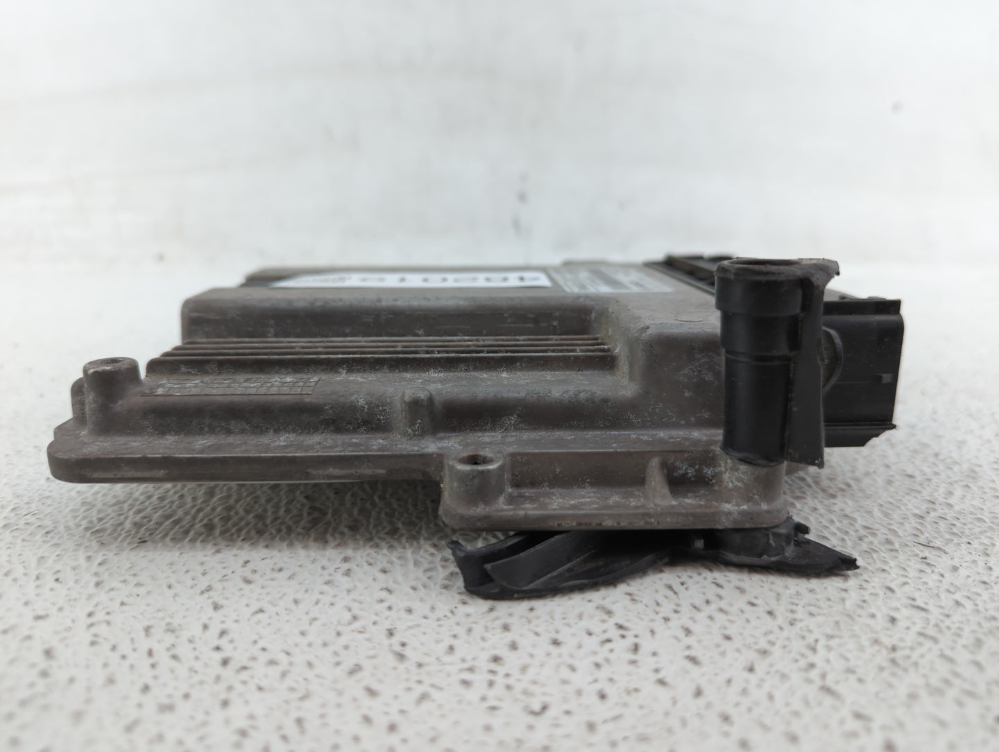 2013 Ford Escape PCM Engine Control Computer ECU ECM PCU OEM P/N:CV6A-12B684-CA DJ5A-12A650-AK, DJ5A-12A650-AAC Fits OEM Use