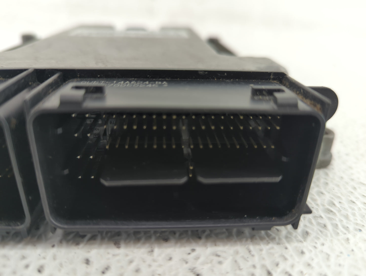 2013 Ford Escape PCM Engine Control Computer ECU ECM PCU OEM P/N:FJ5A-12B684-BA FJ5A-12A650-DC, CV6A-12B684-CA Fits OEM Used