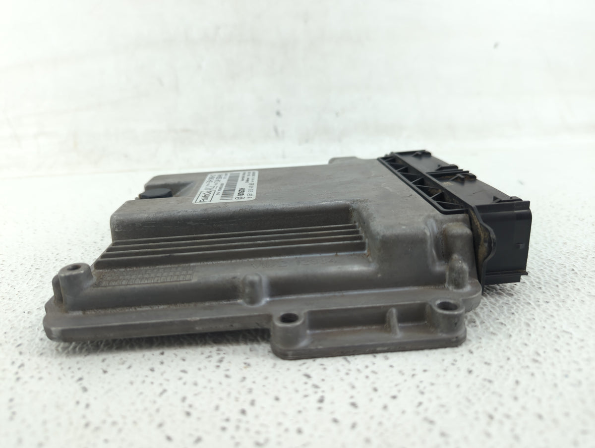 2013-2015 Ford Escape PCM Engine Control Computer ECU ECM PCU OEM P/N:FJ5A-12B684-BA FJ5A-12A650-DC Fits Fits 2013 2014 2015