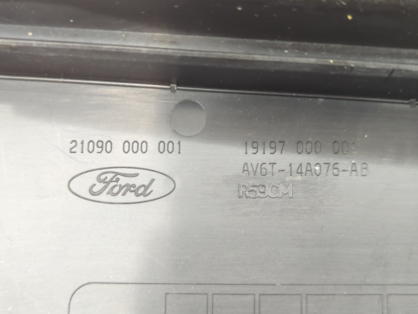 2013 Ford Escape Fusebox Fuse Box Panel Relay Module P/N:AV6T-14A067-AC Fits OEM Used Auto Parts - Oemusedautoparts1.com