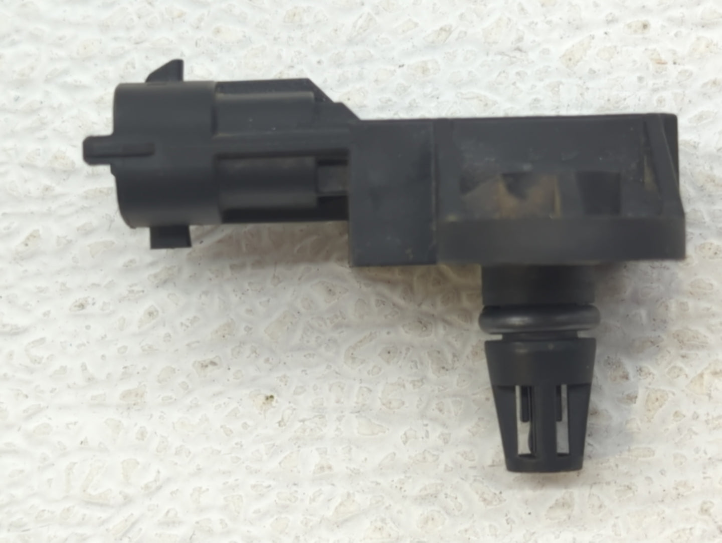 2013 Ford Escape Mass Air Flow Meter Maf - Oemusedautoparts1.com