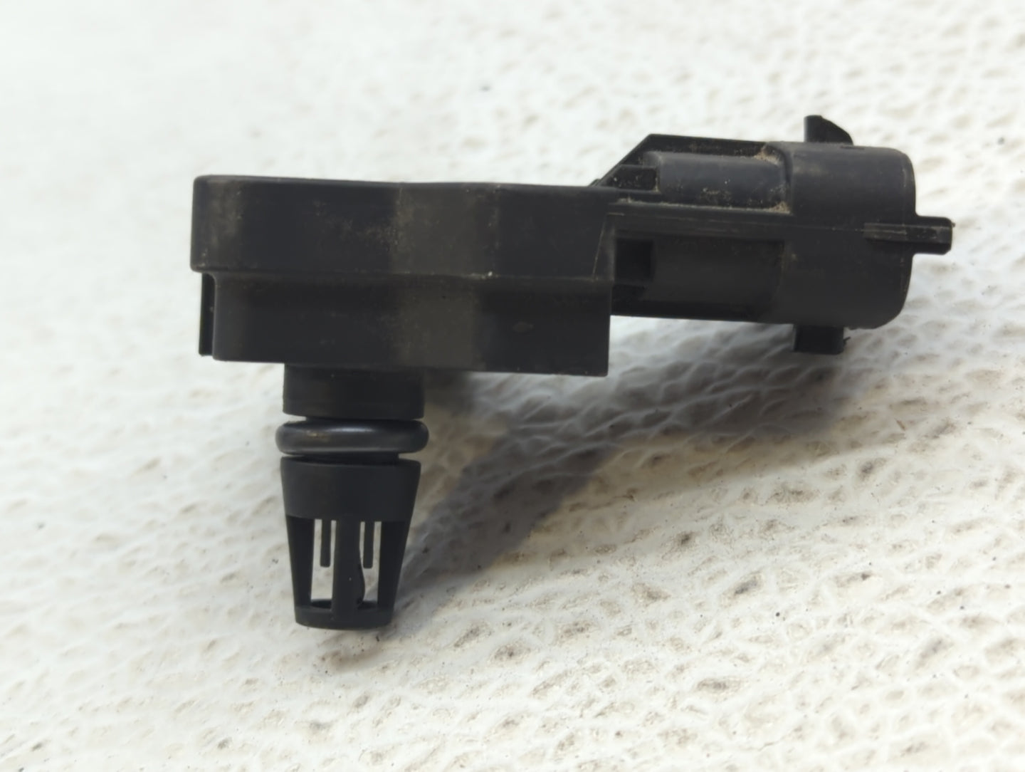 2013 Ford Escape Mass Air Flow Meter Maf - Oemusedautoparts1.com