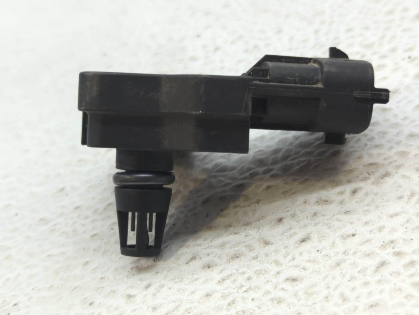 2013 Ford Escape Mass Air Flow Meter Maf - Oemusedautoparts1.com