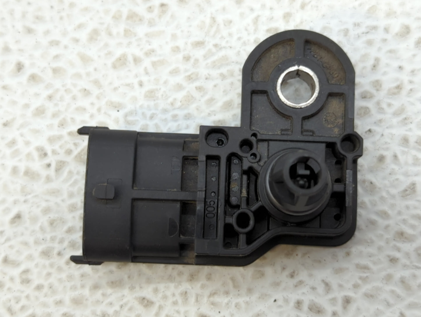 2013 Ford Escape Mass Air Flow Meter Maf - Oemusedautoparts1.com