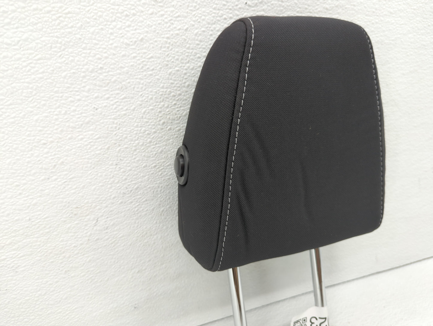 2013-2015 Ford Escape Headrest Head Rest Front Driver Passenger Seat - Oemusedautoparts1.com