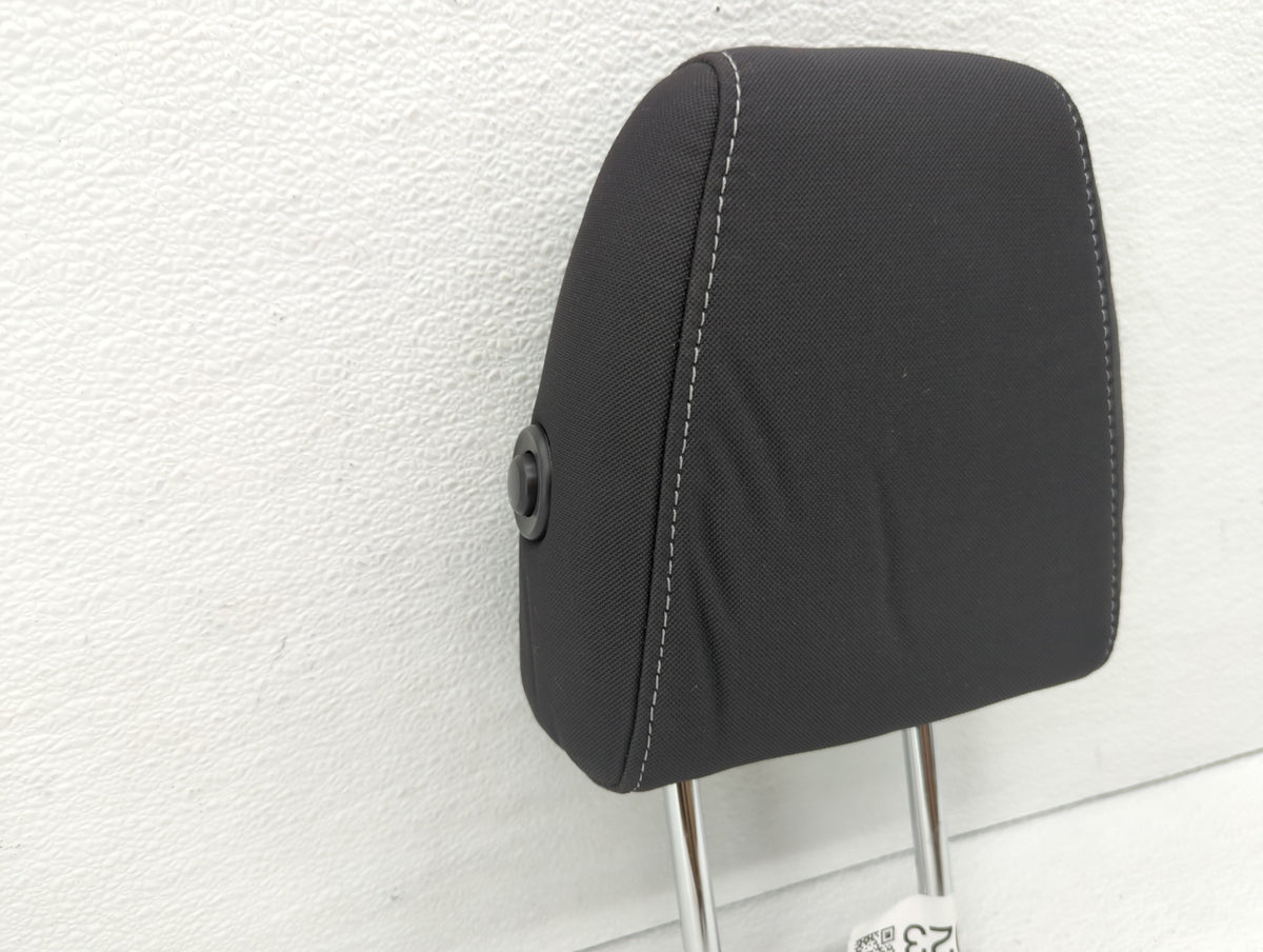 2013-2015 Ford Escape Headrest Head Rest Front Passenger Seat Black 494023 - Oemusedautoparts1.com