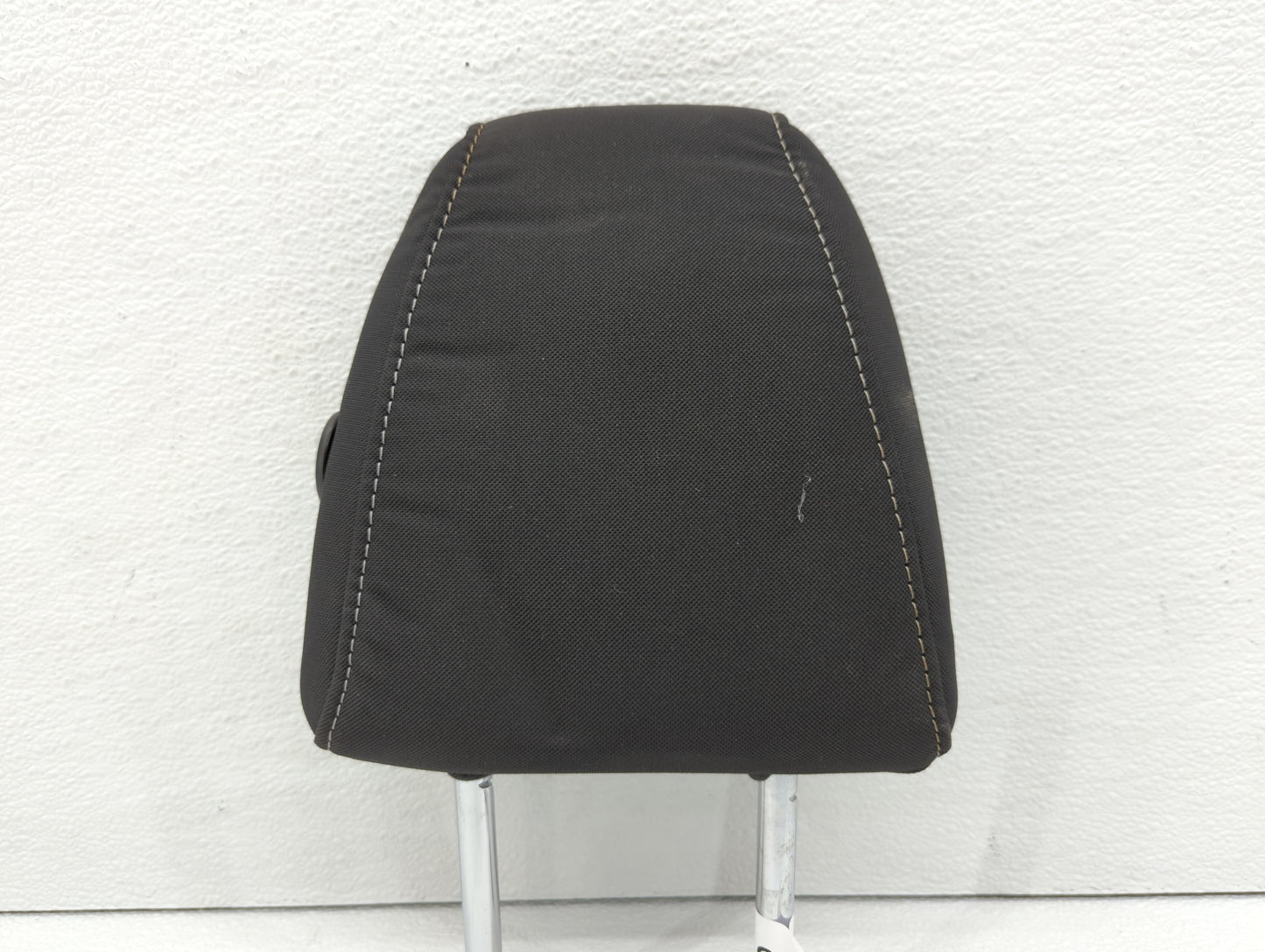 2013-2015 Ford Escape Headrest Head Rest Front Driver Passenger Seat - Oemusedautoparts1.com