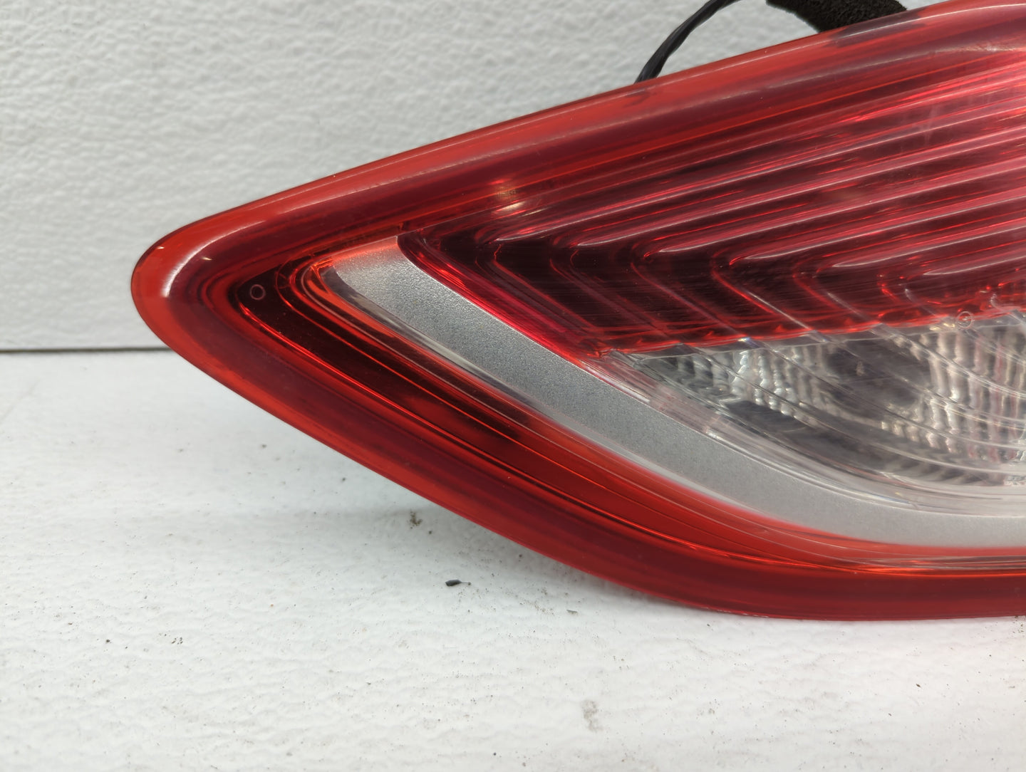 2013-2016 Ford Escape Tail Light Assembly Passenger Right OEM P/N:J5X-15515-A Fits Fits 2013 2014 2015 2016 OEM Used Auto Pa