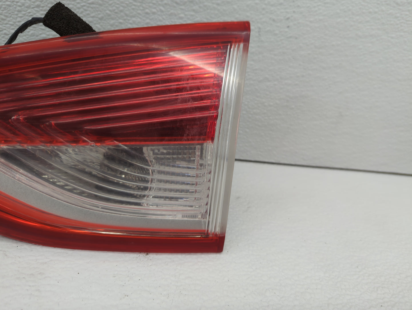 2013-2016 Ford Escape Tail Light Assembly Passenger Right OEM P/N:J5X-15515-A Fits Fits 2013 2014 2015 2016 OEM Used Auto Pa