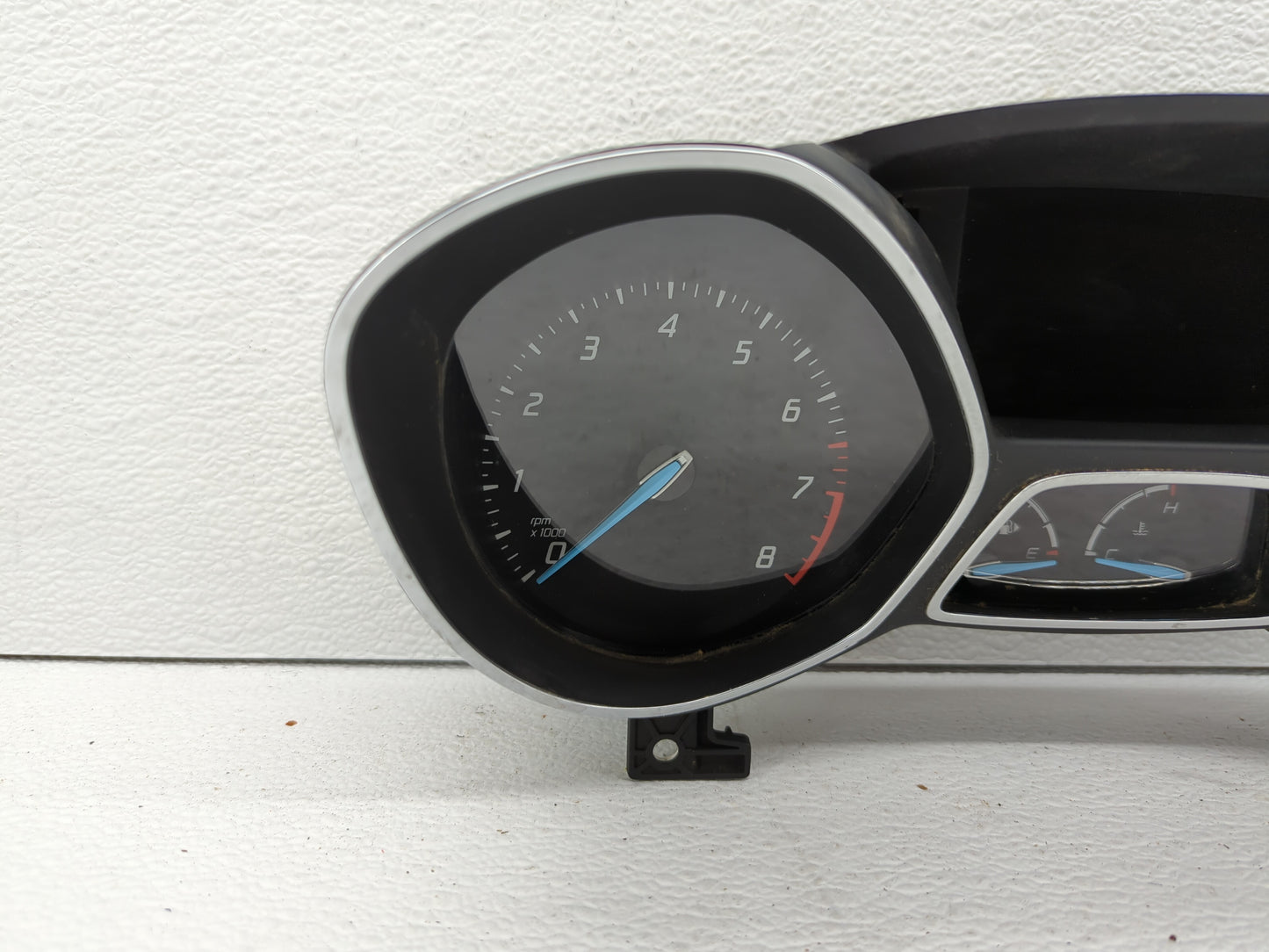 2013 Ford Escape Instrument Cluster Speedometer Gauges Fits OEM Used Auto Parts - Oemusedautoparts1.com