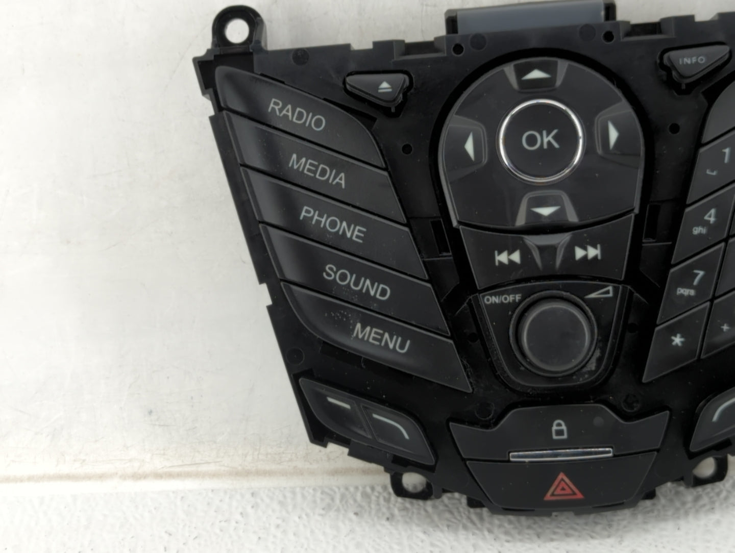 2013 Ford Escape Radio AM FM Cd Player Receiver Replacement P/N:CJ5T-18K811-BC CJ5T-18K811-FC, CJ5T-18K811-AB Fits OEM Used 