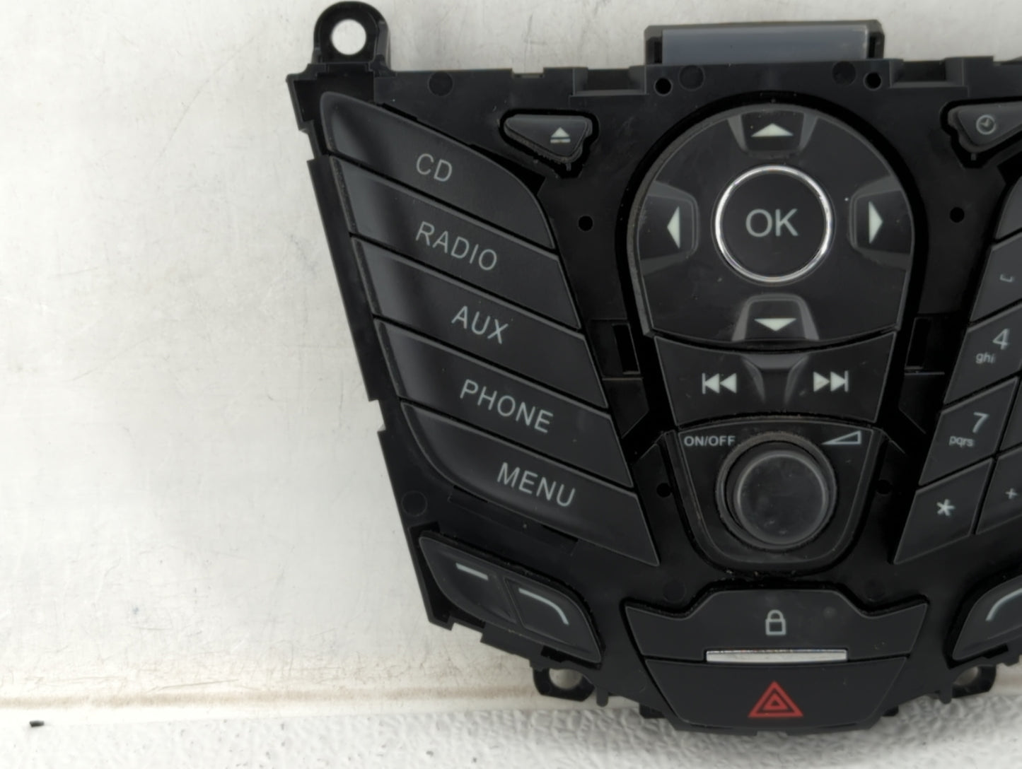 2013 Ford Escape Radio AM FM Cd Player Receiver Replacement P/N:CJ5T-18K8181-BB CJ5T-18K811-FC, CJ5T-18K811-AB Fits OEM Used