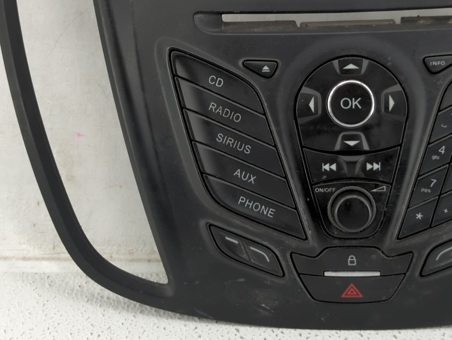 2013-2013 Ford Escape Radio Control Panel - Oemusedautoparts1.com