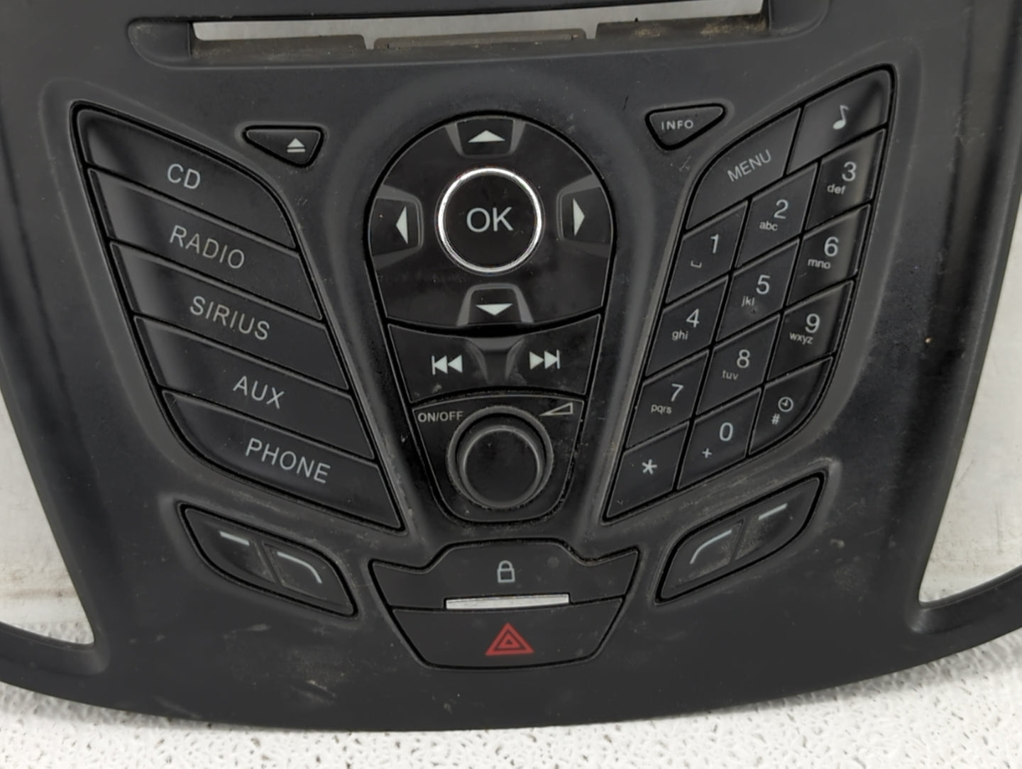 2013-2013 Ford Escape Radio Control Panel - Oemusedautoparts1.com
