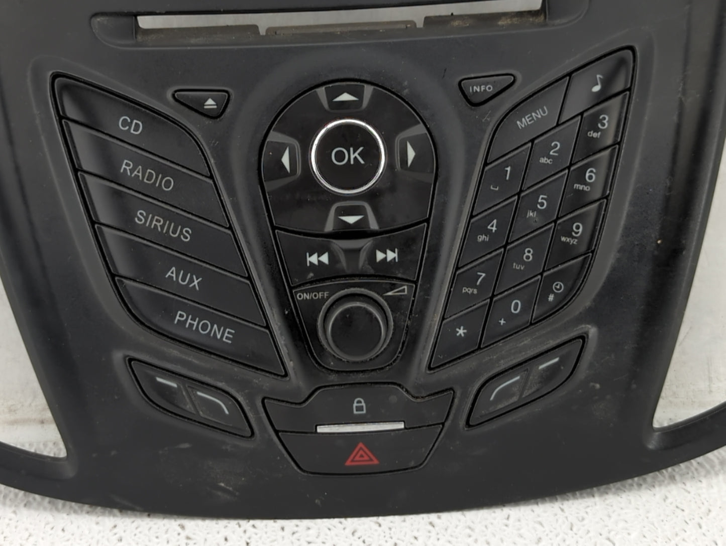 2013-2013 Ford Escape Radio Control Panel - Oemusedautoparts1.com