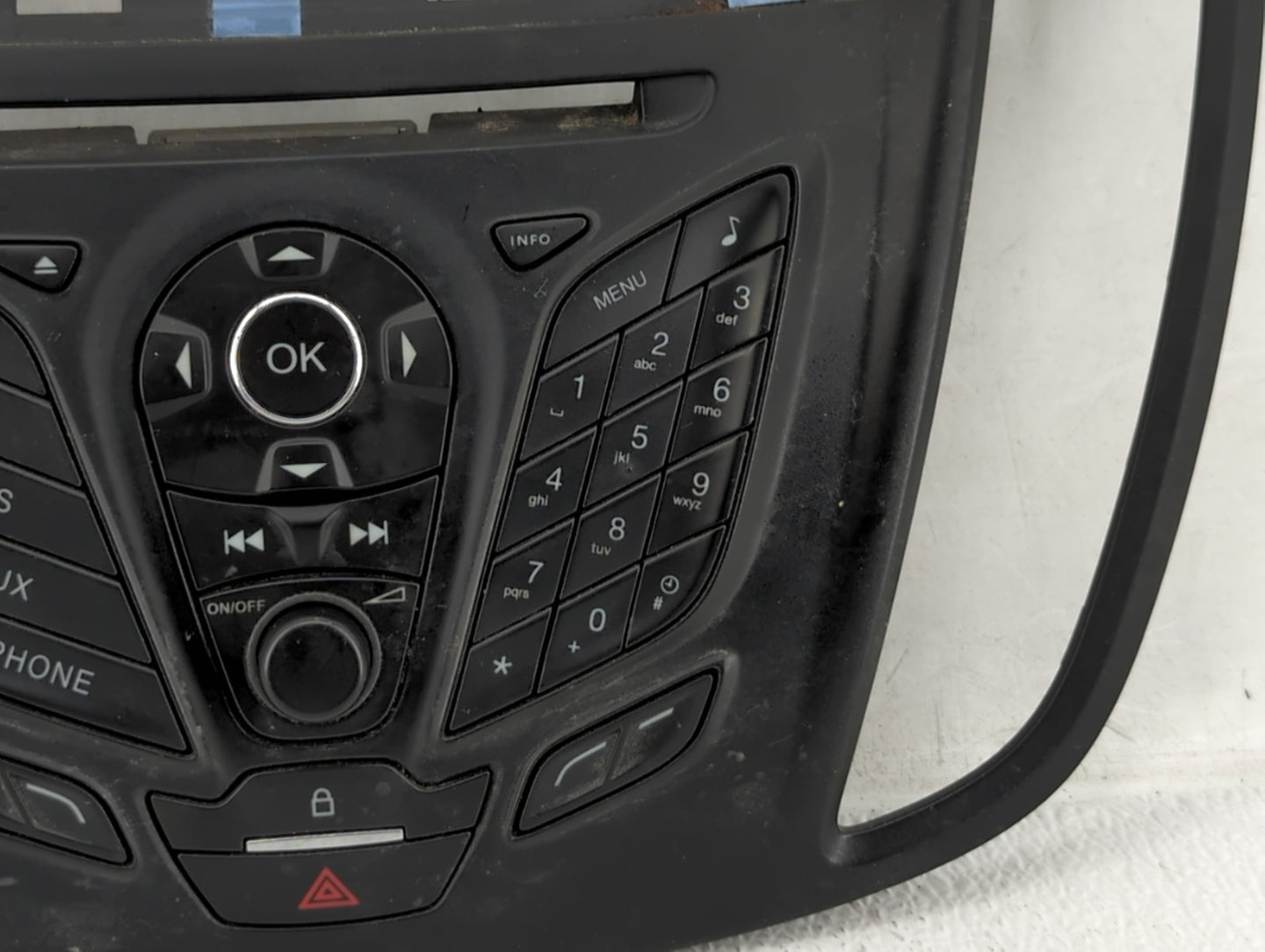 2013-2013 Ford Escape Radio Control Panel - Oemusedautoparts1.com