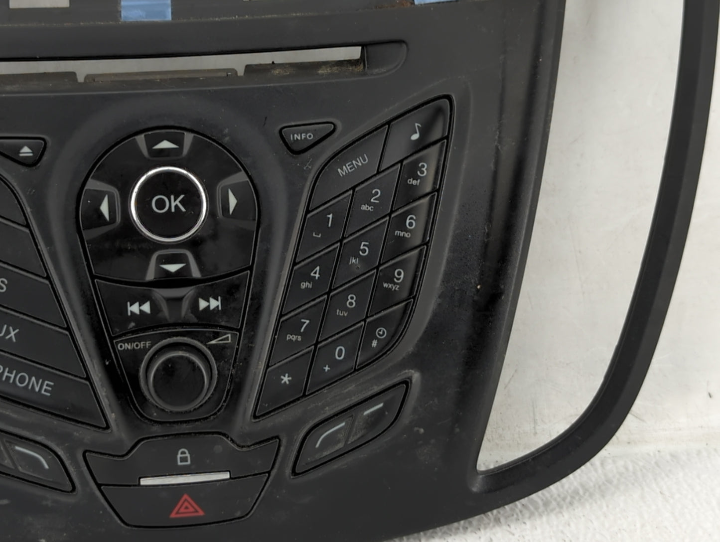 2013-2013 Ford Escape Radio Control Panel - Oemusedautoparts1.com