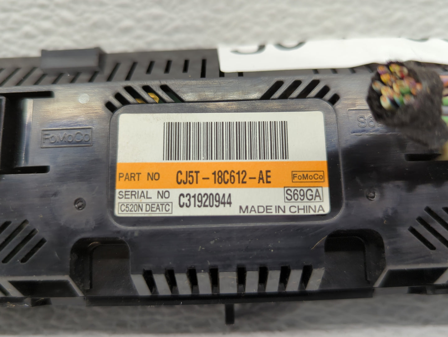 2013 Ford Escape Climate Control Module Temperature AC/Heater Replacement P/N:CJ5T-18C612-BA CJ5T-18C612-AE Fits OEM Used Au