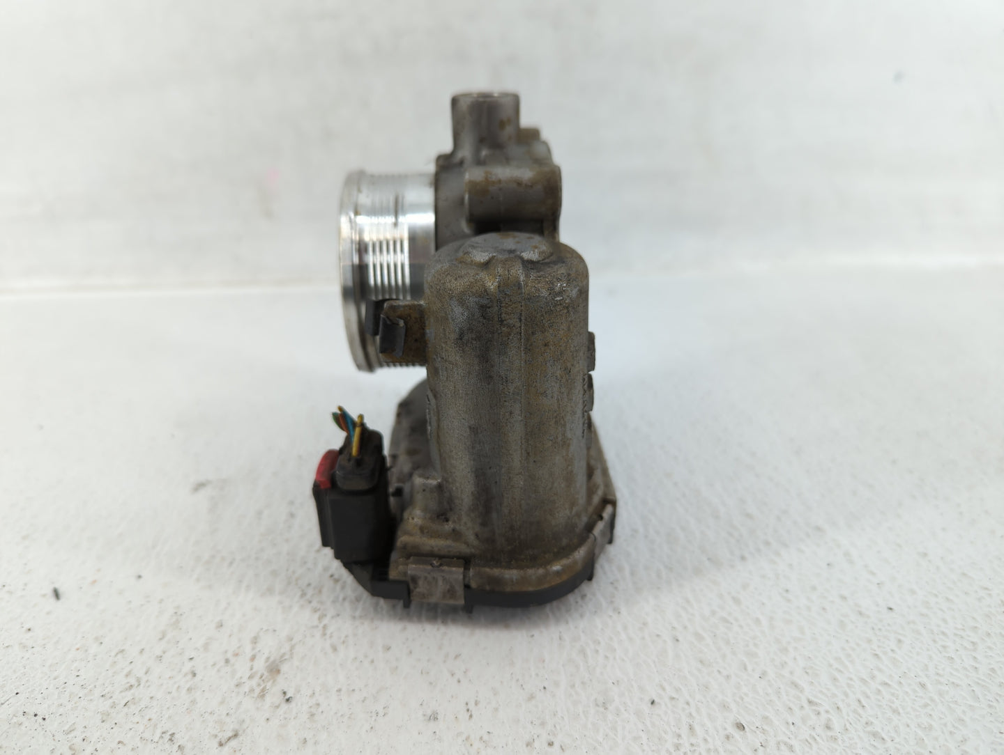 2013-2016 Ford Escape Throttle Body P/N:CM5E-9F991-AD Fits Fits 2012 2013 2014 2015 2016 2017 OEM Used Auto Parts - Oemuseda