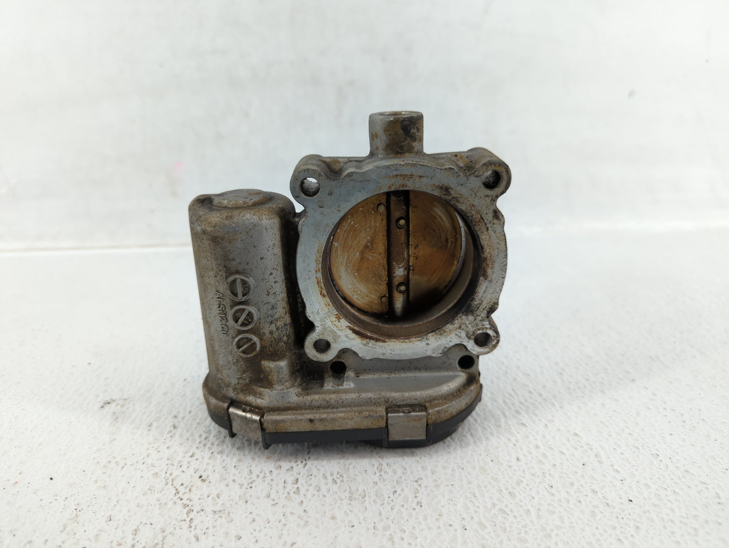2013-2016 Ford Escape Throttle Body P/N:CM5E-9F991-AD Fits Fits 2012 2013 2014 2015 2016 2017 OEM Used Auto Parts - Oemuseda