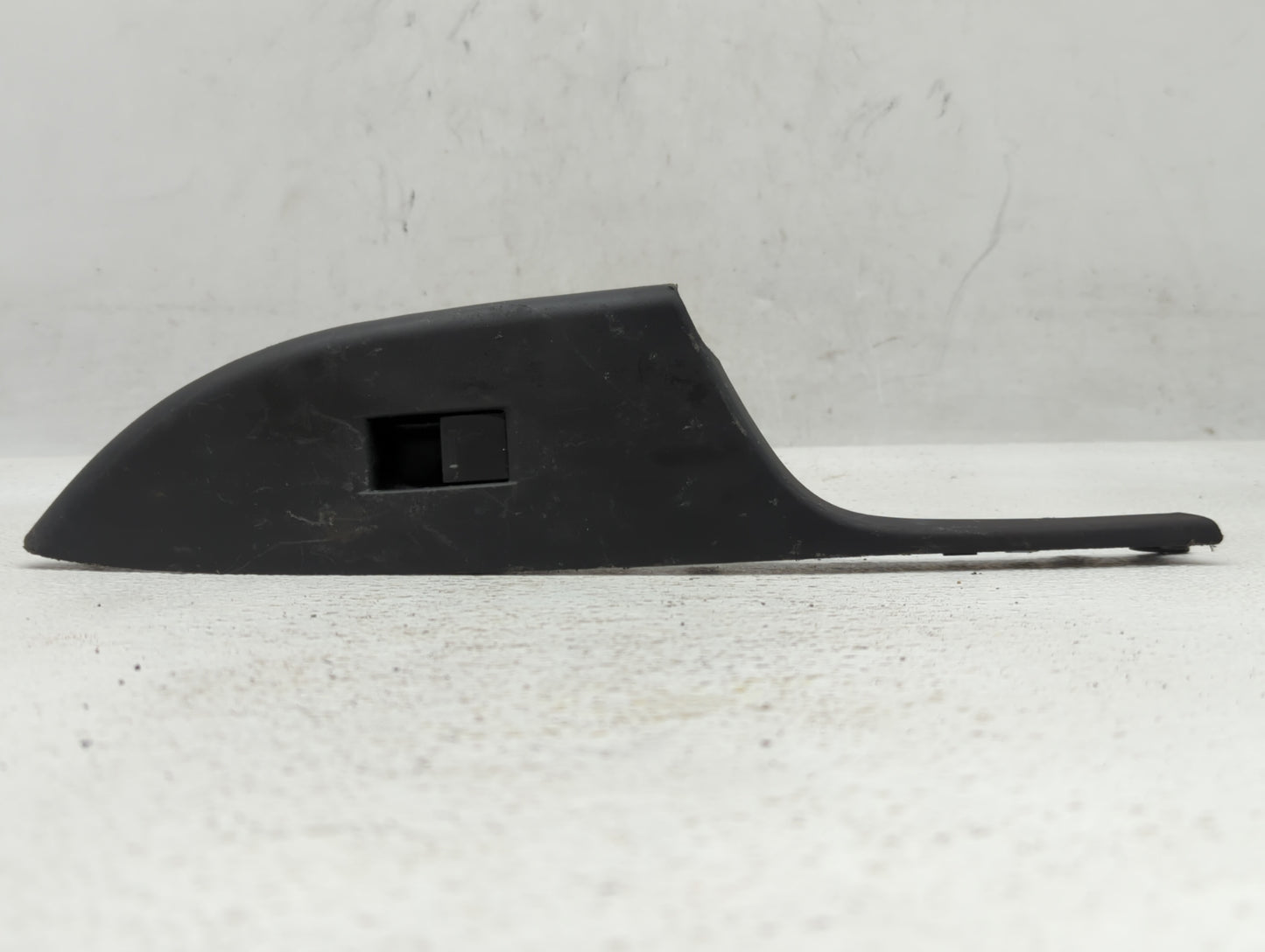 2013 Ford Escape Passenger Right Power Window Switch 83791-t2a-a010 - Oemusedautoparts1.com
