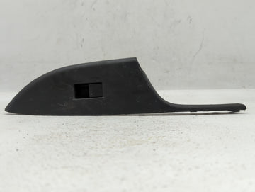 2013 Ford Escape Passenger Right Power Window Switch 83791-t2a-a010 - Oemusedautoparts1.com